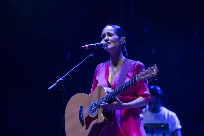 Selección de fotos de Camila Guevara y Julieta Venegas