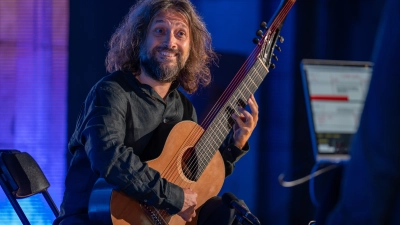 Selección de fotos de "Wolf 1069"