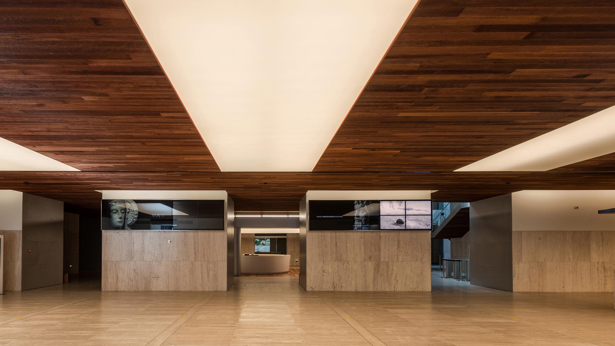 vestíbulo museo